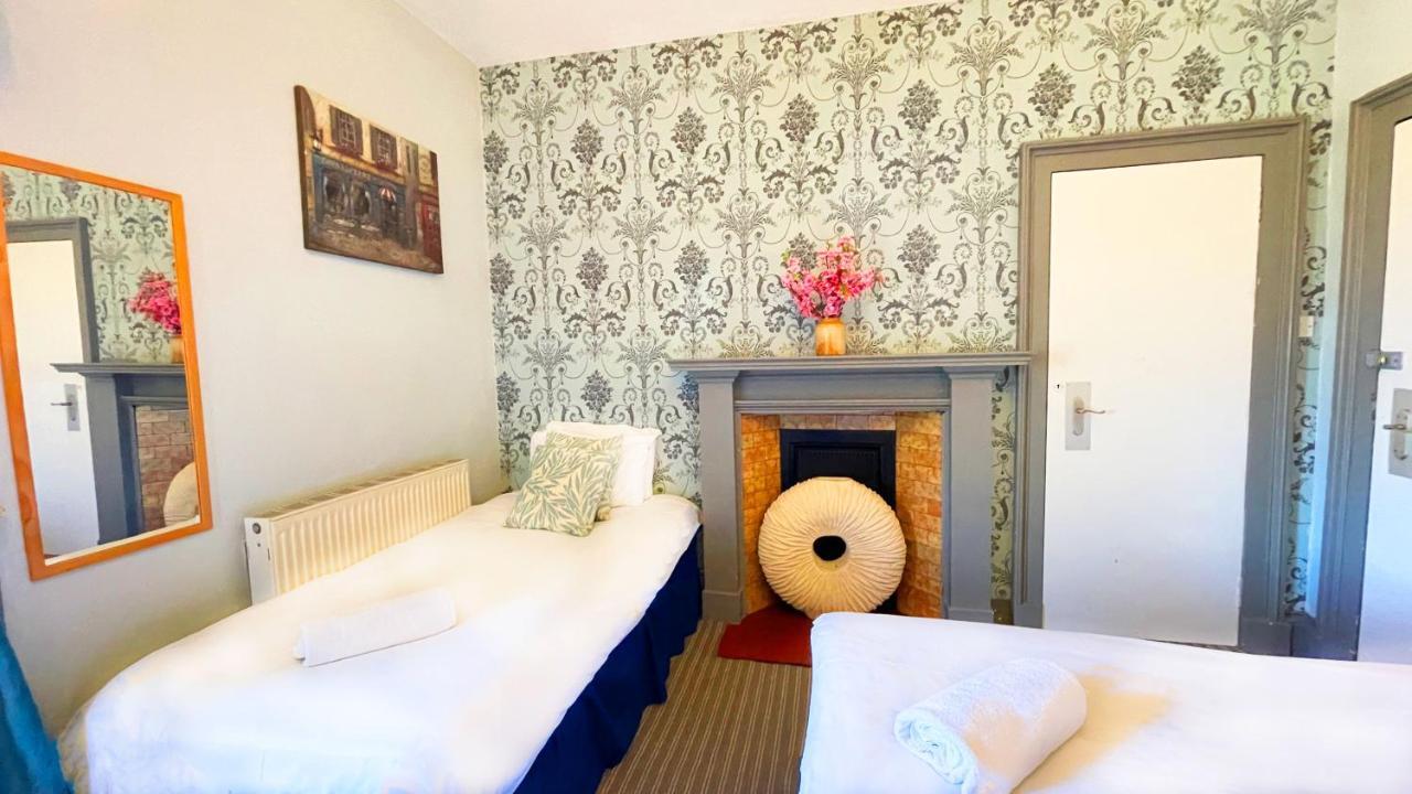 Kirkhill Estate Rooms Gorebridge 외부 사진