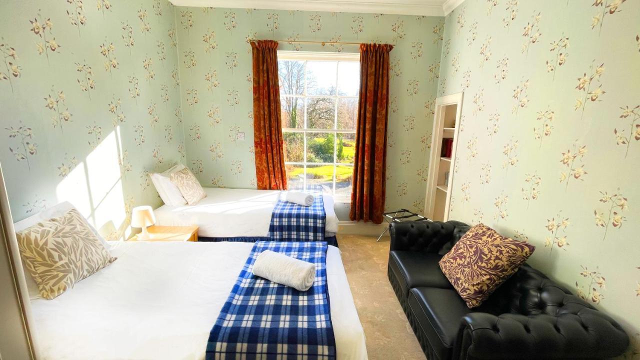 Kirkhill Estate Rooms Gorebridge 외부 사진