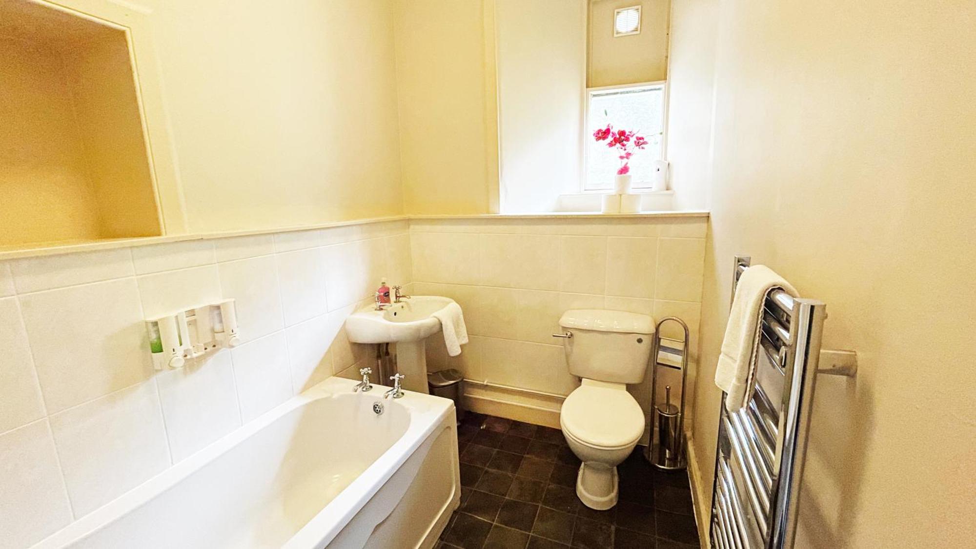 Kirkhill Estate Rooms Gorebridge 외부 사진